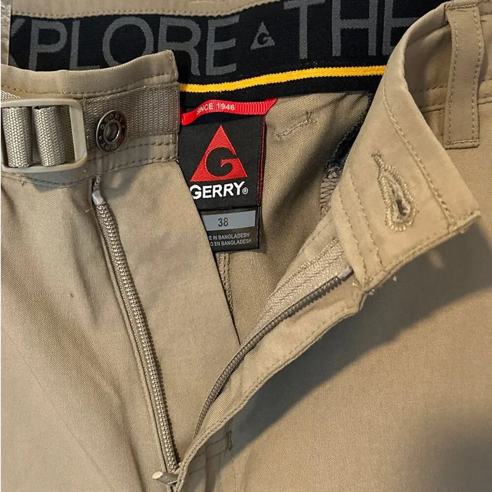 Gerry Venture Shorts Men's Brown Tan Khaki Sz 38 Adjustable Waist Casual Stretch